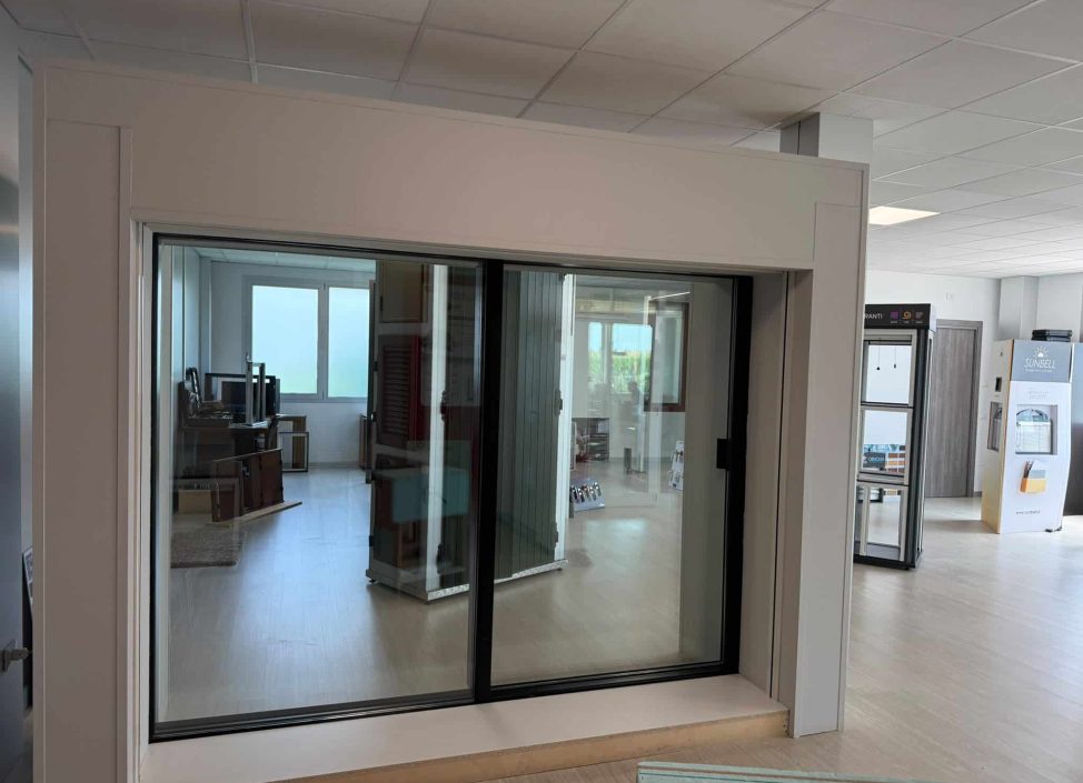 showroom infissi