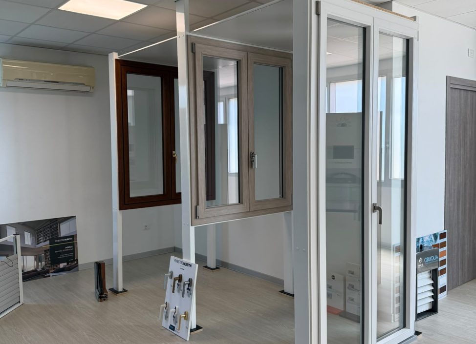 showroom infissi
