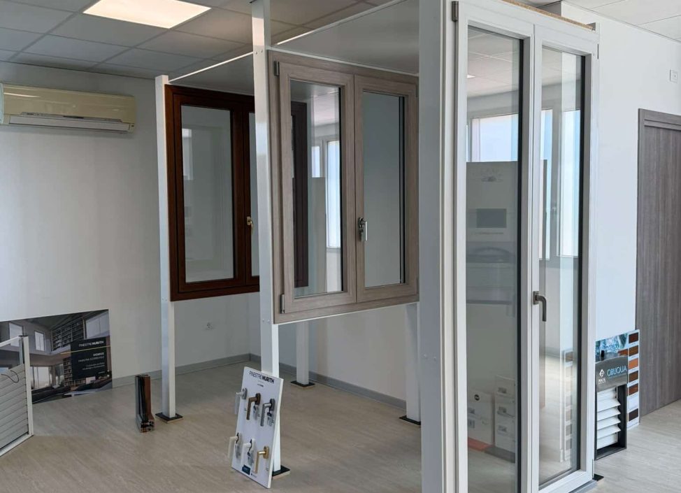 showroom infissi