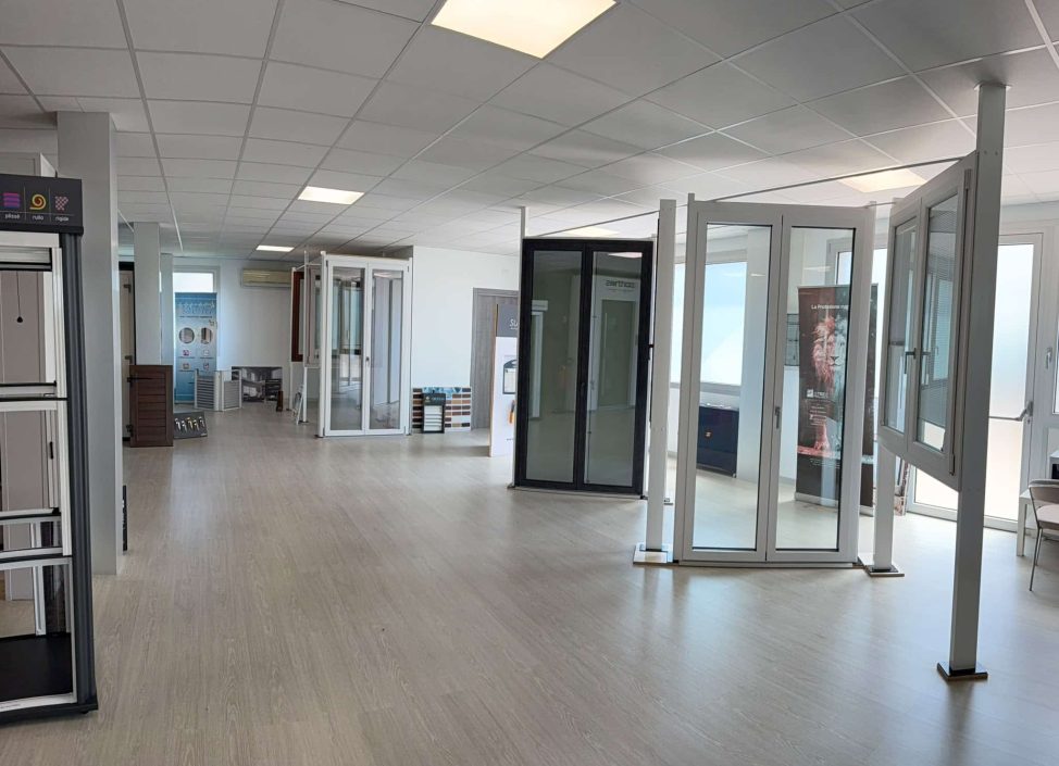 showroom infissi